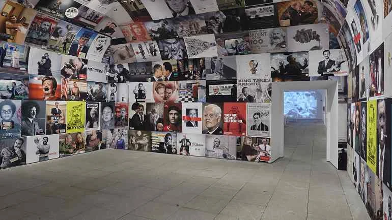 Vista de sala de la exposición. Daniel G. Andújar. Sistema operativo, 2015