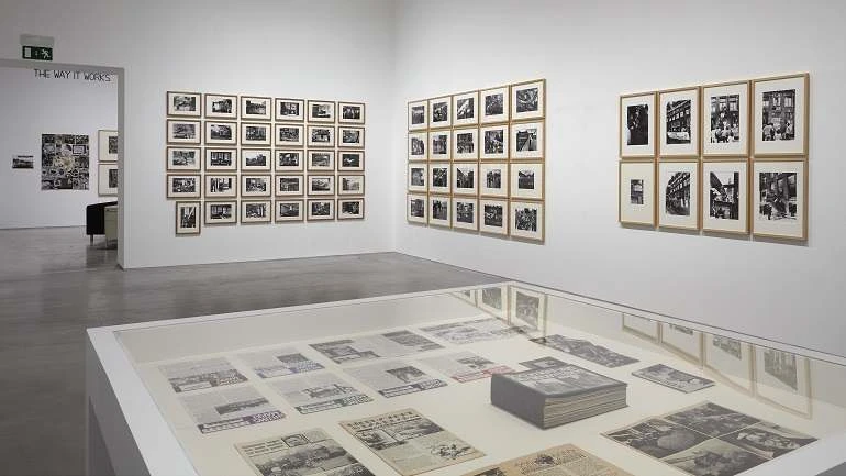 Vista de sala de la exposición Aún no. Sobre la reinvención del documental y la crítica de la modernidad, 2015