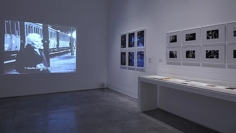 Vista de sala de la exposición Aún no. Sobre la reinvención del documental y la crítica de la modernidad, 2015