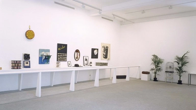 Vista de sala de la exposición. Marcel Broodthaers, 1992