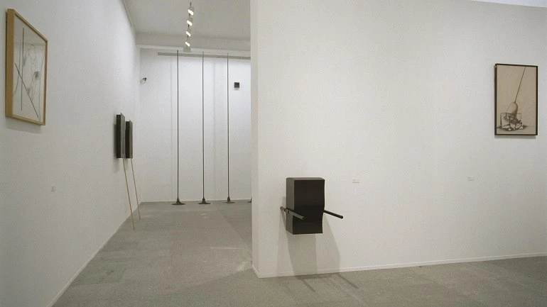 Vista de sala de la exposición. Pepe Espaliú, 2003