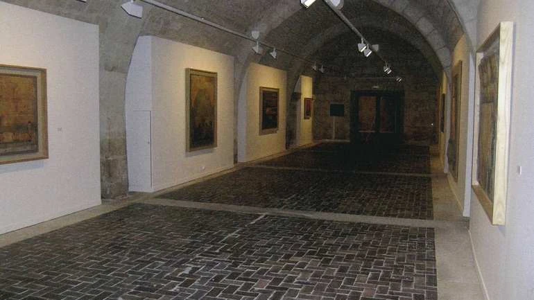 Vista de sala de la exposición. Lucio Muñoz en Silos, 2006