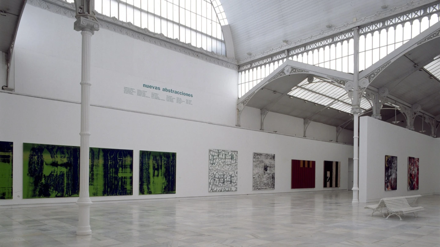 Vista de sala de la exposición. Nuevas abstracciones, 1996