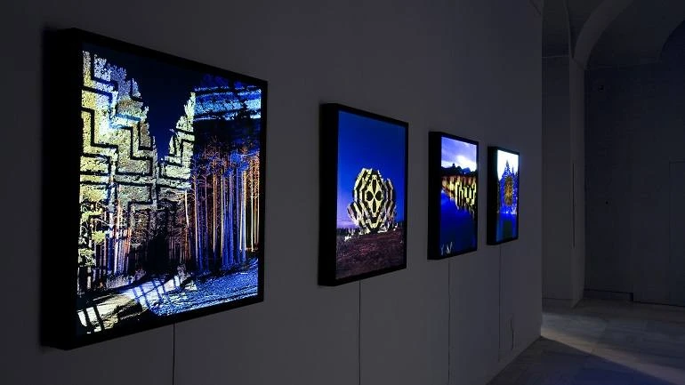 Vista de sala de la exposición. Javier Riera. Noche áurea, 2008