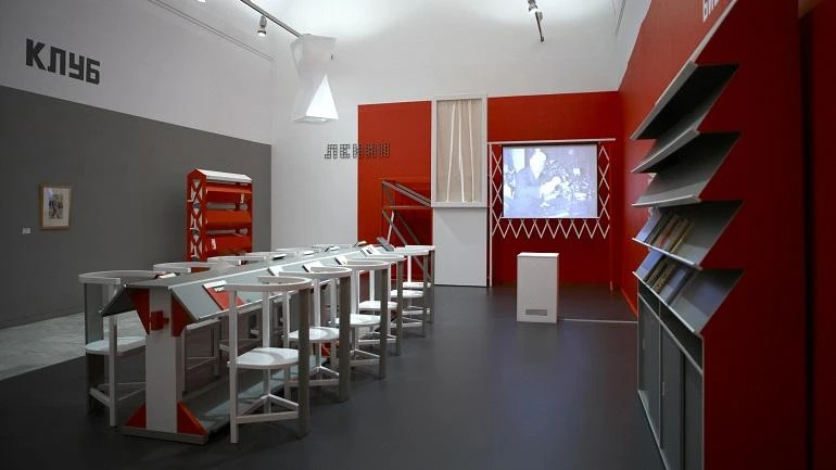 Vista de sala de la exposición. Rodchenko y Popova. Definiendo el constructivismo, 2009