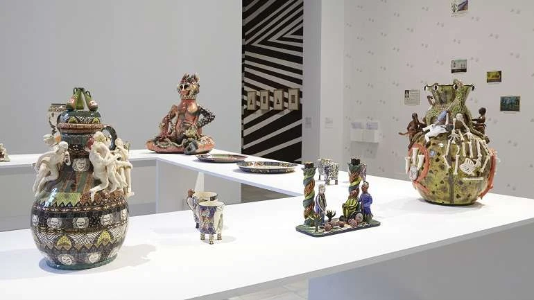 Vista de sala de la exposición Un saber realmente útil, 2014