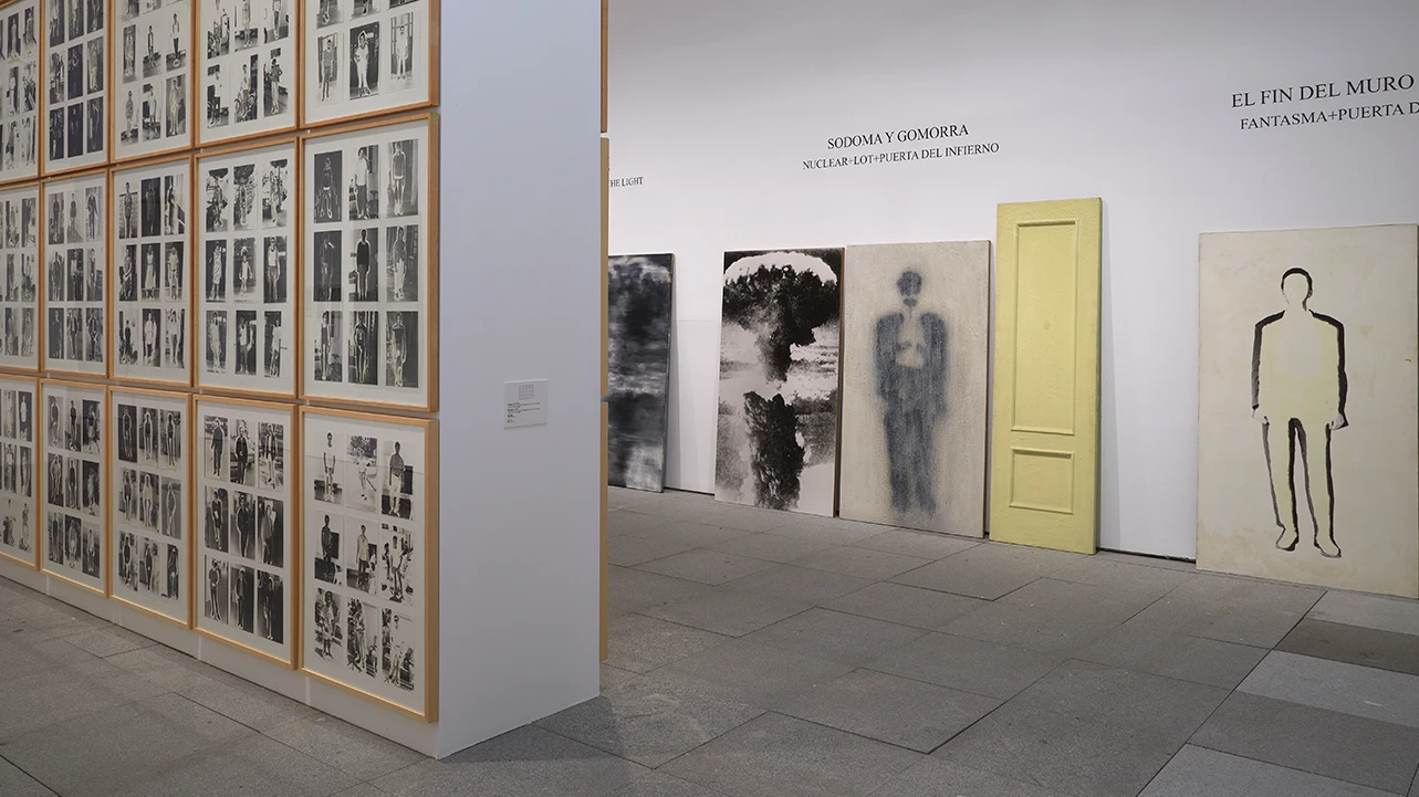 Vista de la exposición Pedro G. Romero. Máquinas de trovar, 2021