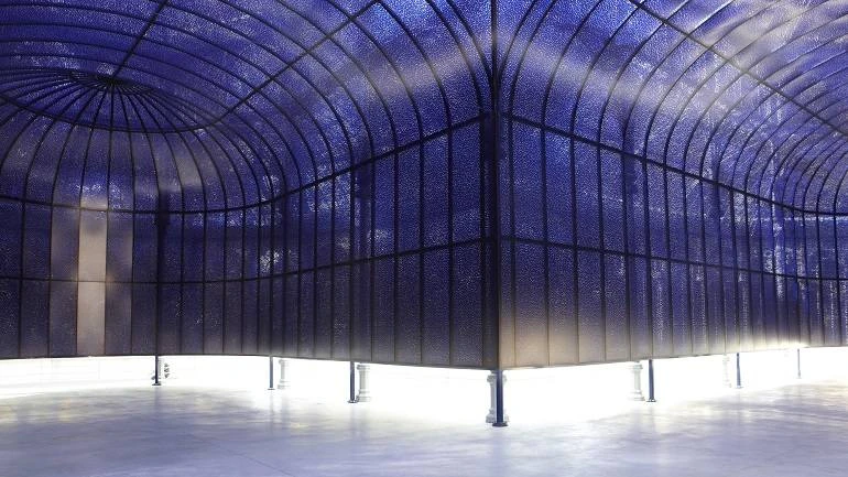 Vista de sala de la exposición. Soledad Sevilla. Escrito en los cuerpos celestes, 2011