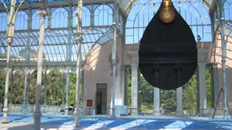 Vista de sala de la exposición. Regina Silveira. Lumen, 2005