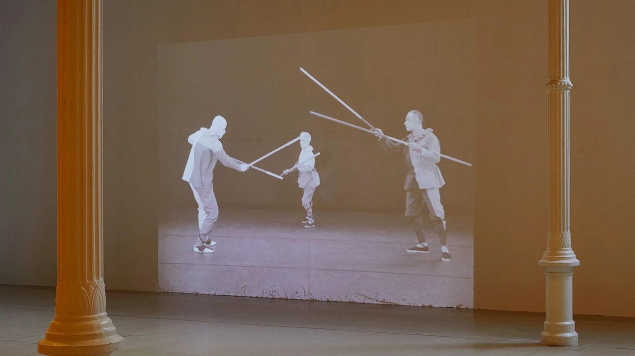 Vista de la exposición Ulla von Brandenburg. Espacios de una secuencia, Museo Reina Sofía, 2023