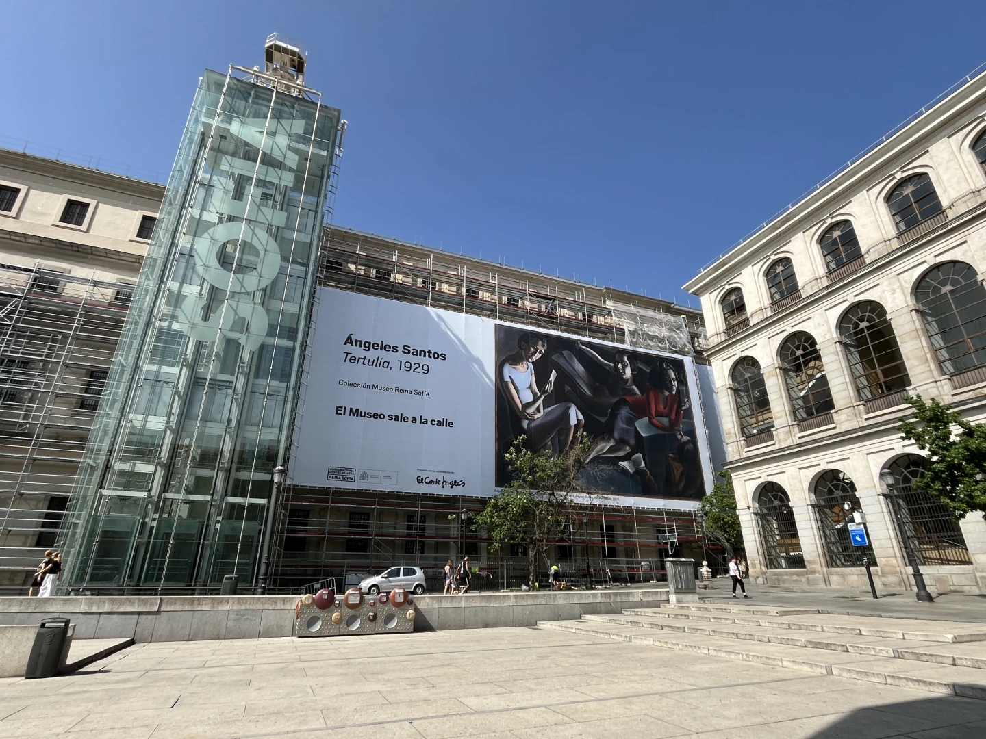 Edificio Sabatini. El museo sale a la calle