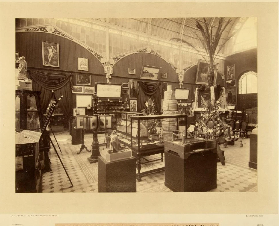 View of a room in the General Exhibition of the Philippines, 1887. Photograph: J. Laurent y Cía. Museo Nacional de Antropología