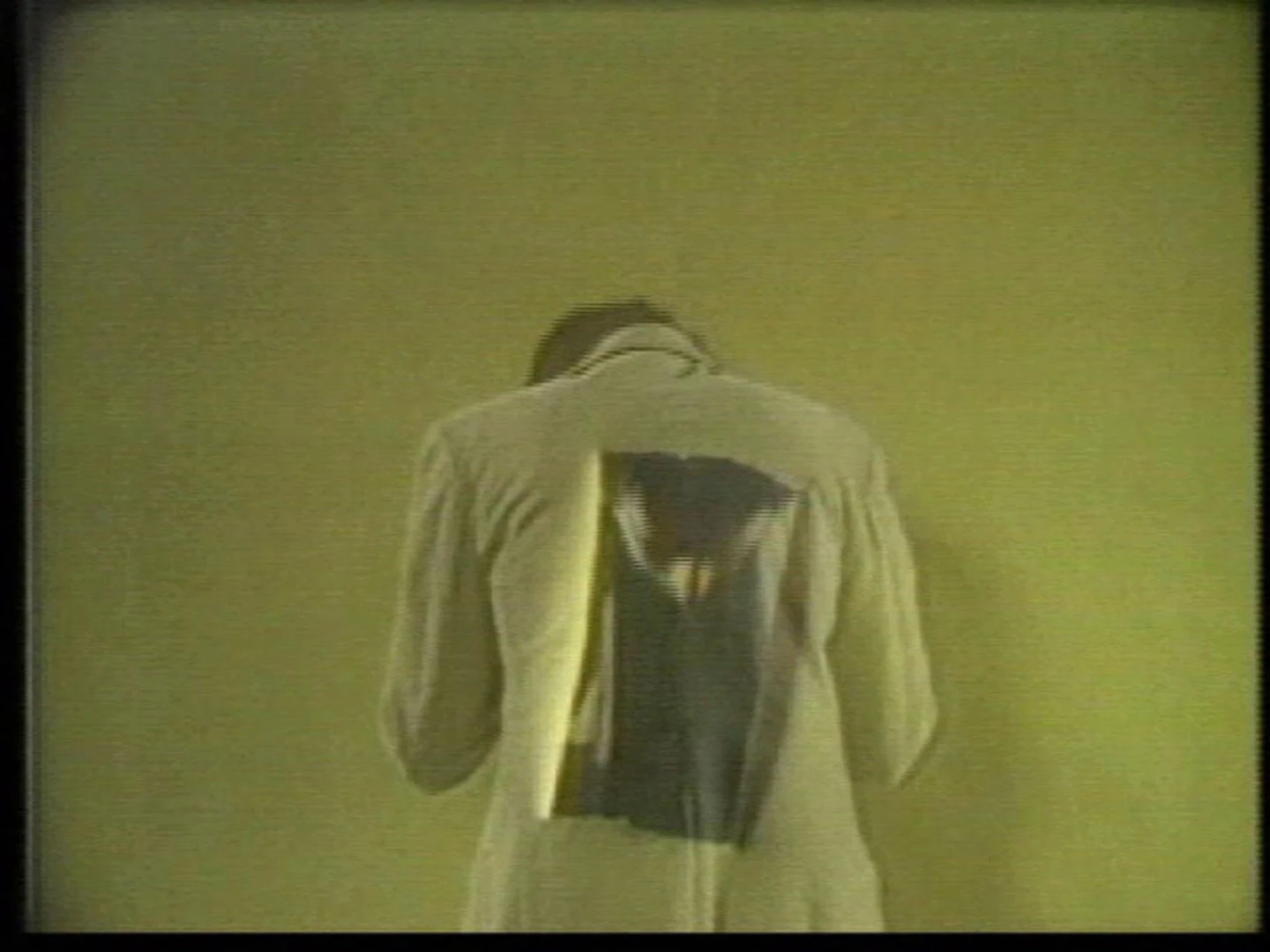 AD04518 Three Transitions 3