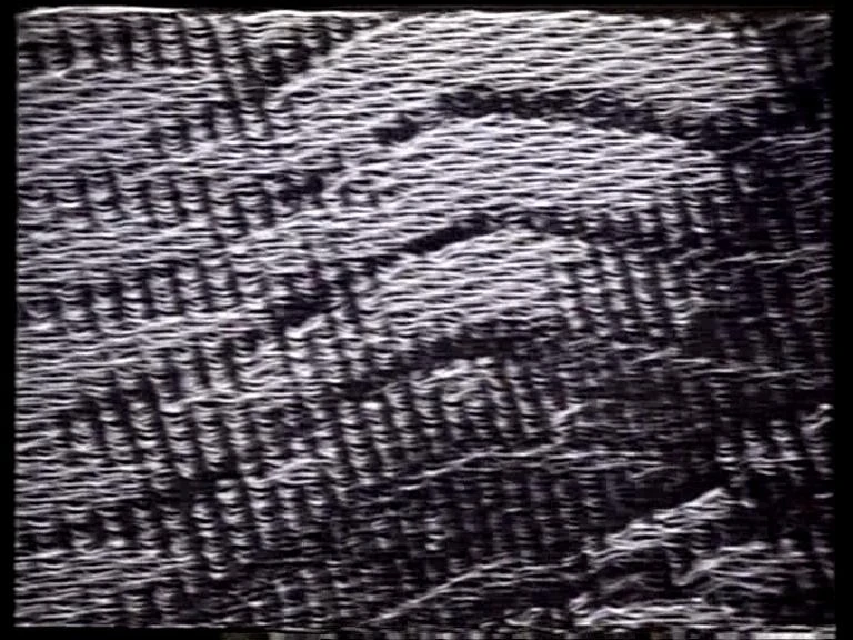 AD04668-003