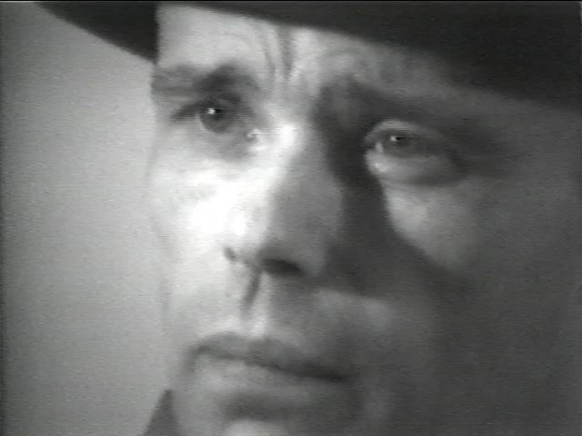 AD04674 sharp_beuys3