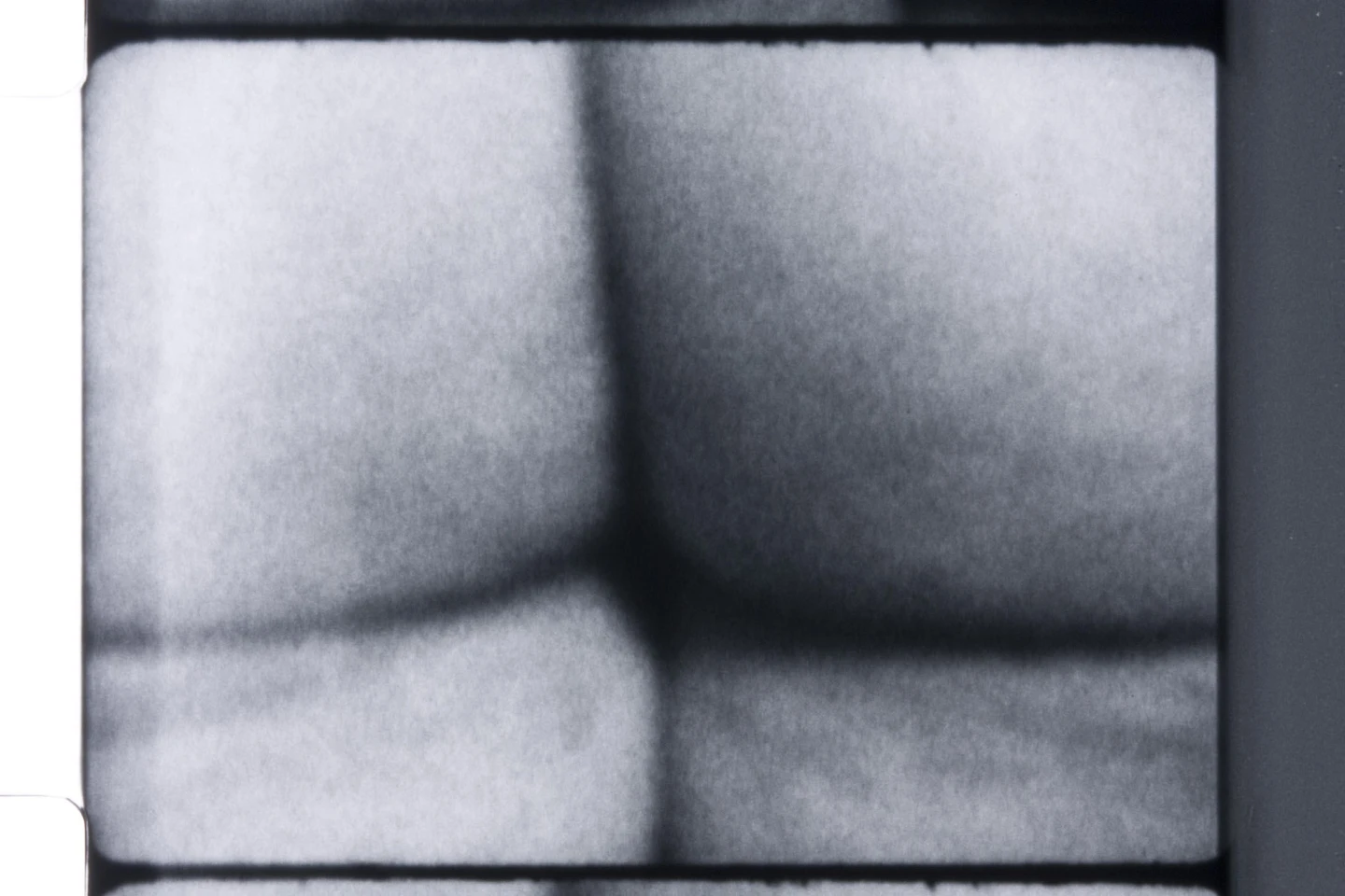 AD05341_002