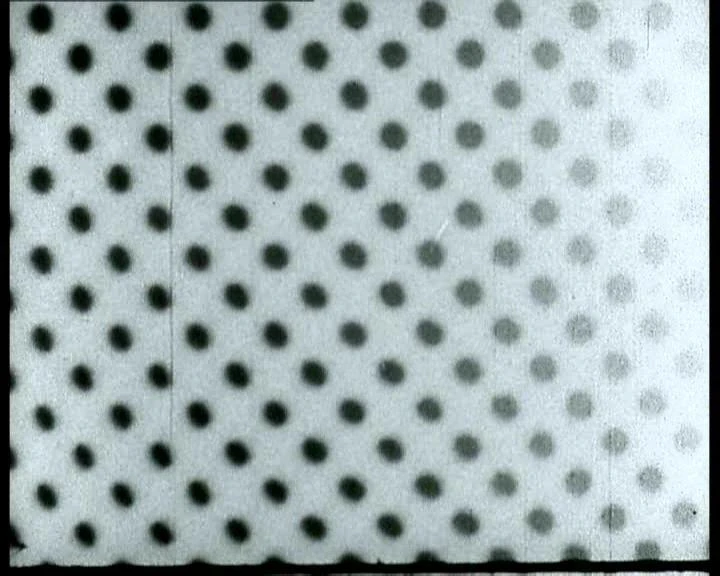 AD05351_002