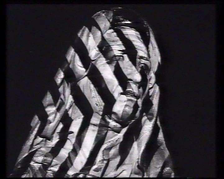 AD06498-001