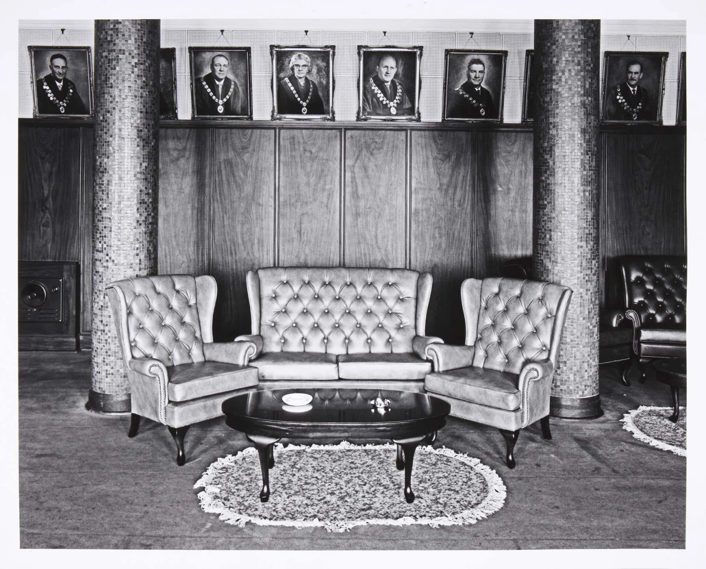 DE01963