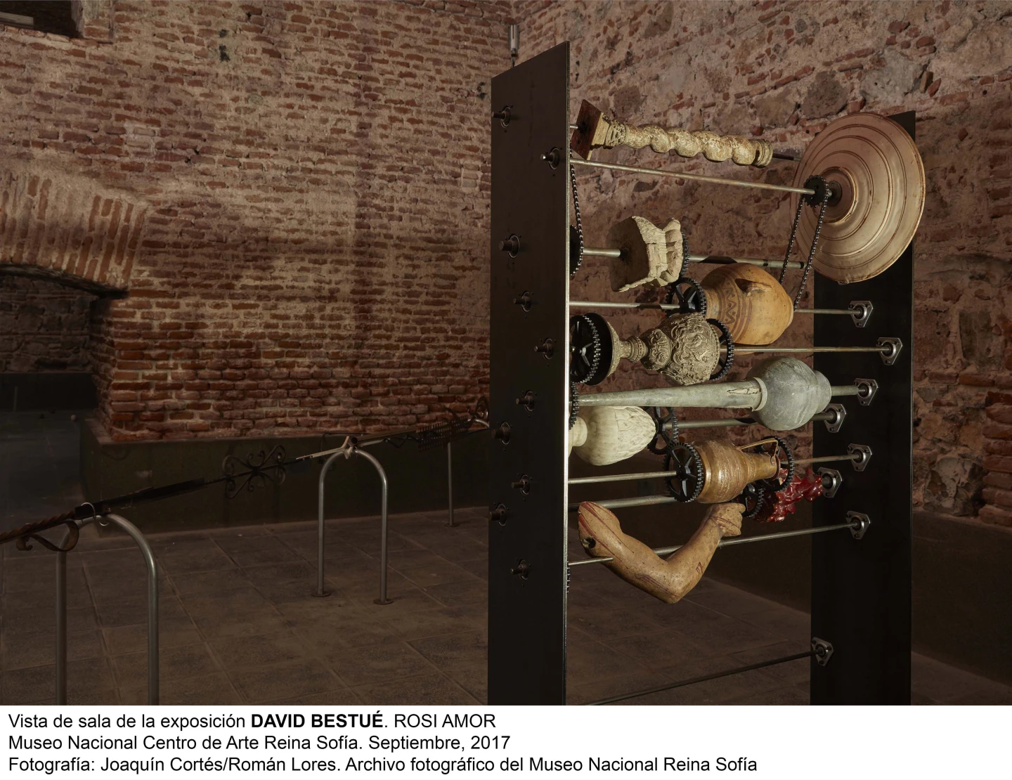  David Bestué. ROSI AMOR