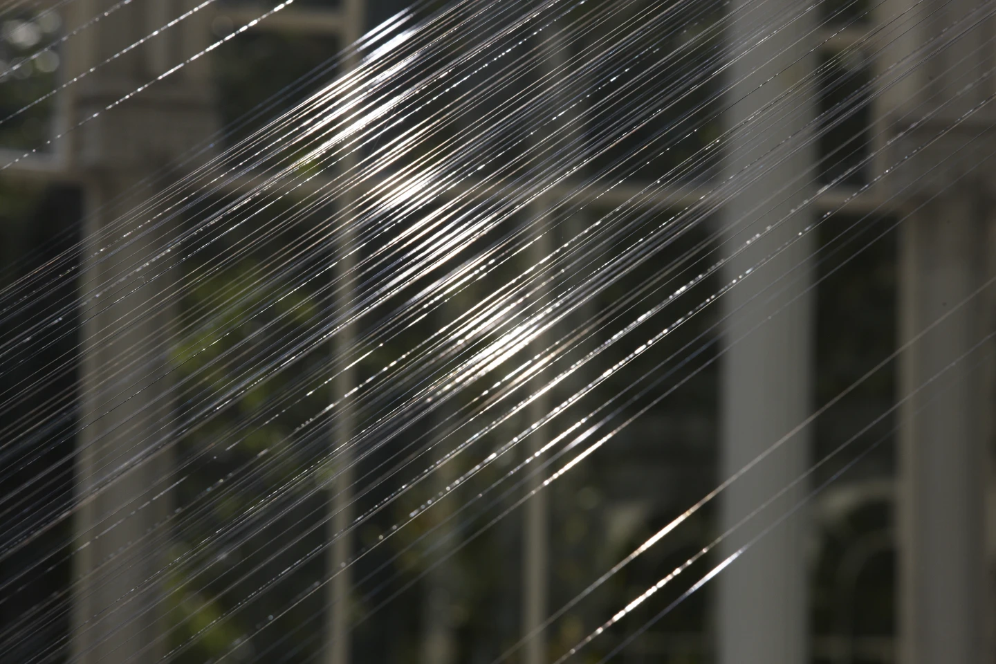 Joëlle Tuerlinckx. Crystal Times. Reflexión sin sol / Proyecciones sin objeto