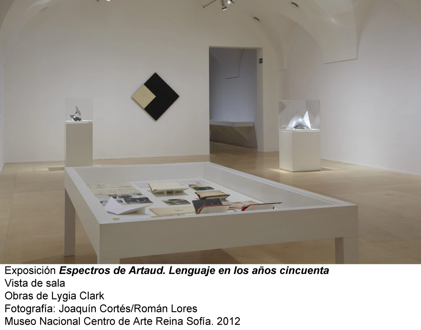 Espectros de Artaud.  Lenguaje y arte en los años cincuenta(imagen 05)