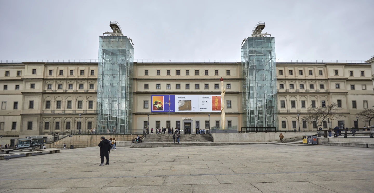Museo Reina Sofía. Fachada del Edificio Sabatini 2024