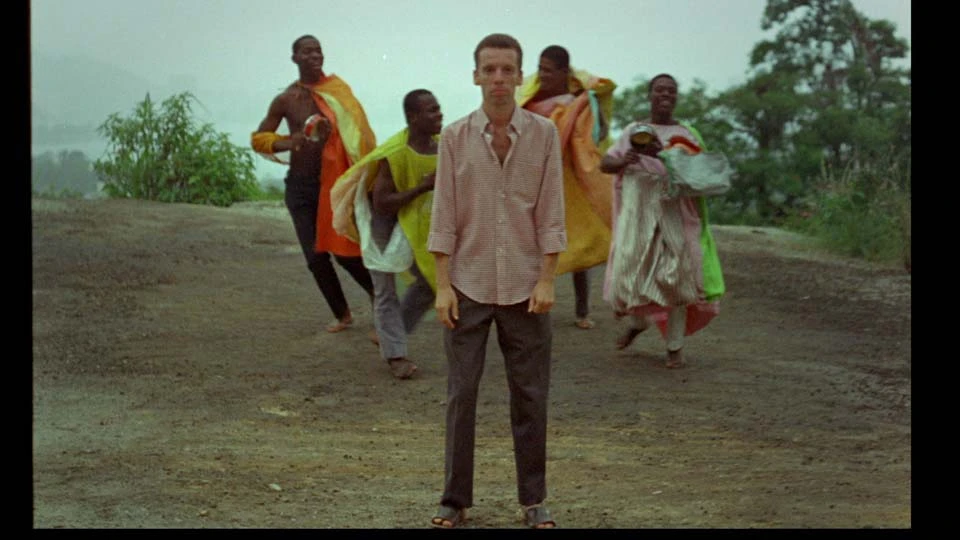 Cesar Oiticica Filho. Hélio Oiticica. Película, 2013. Detalle de: Paulo Roberto Martins y Jorge Sirito Vives. Arte Pública. Película, 1968