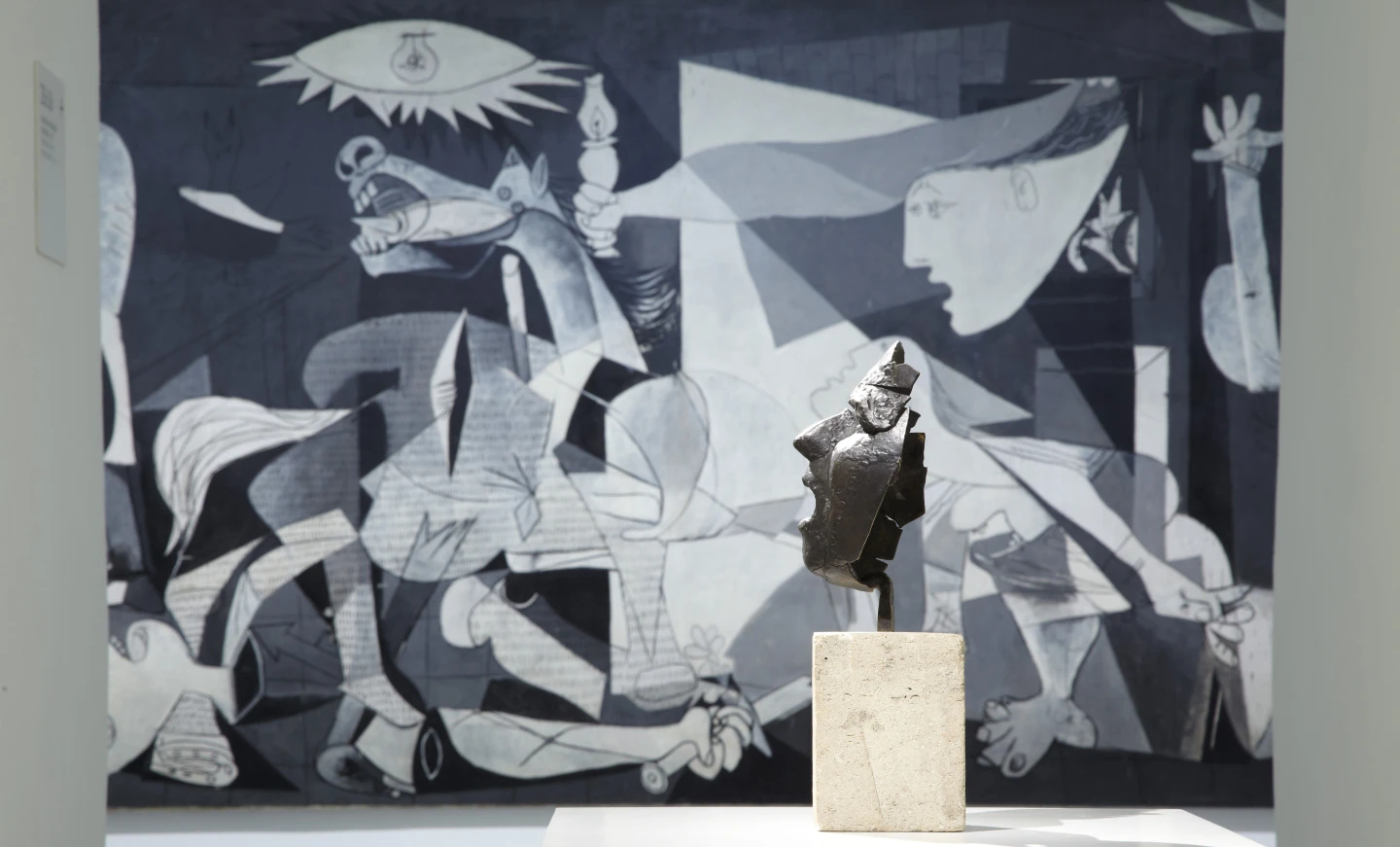 Collection 1. The Irruption of the 20th Century: Utopias and Conflicts (1900-1945)