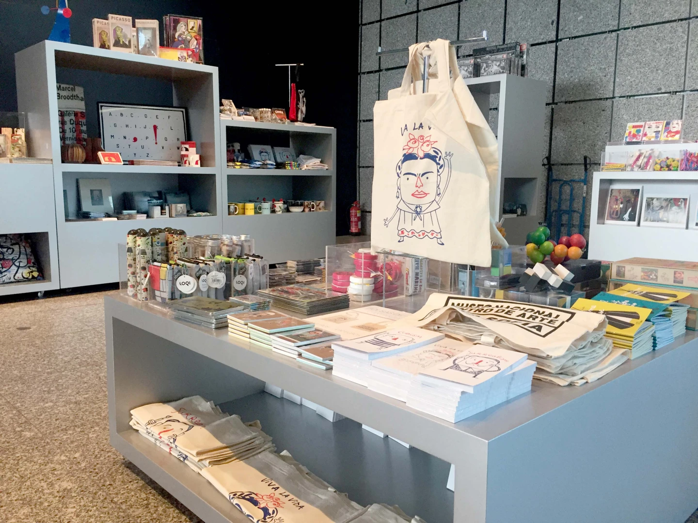 Museo Reina Sofía. La Tienda