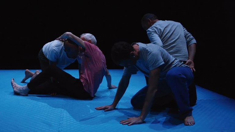 The Touching Community © Jordi Surribas