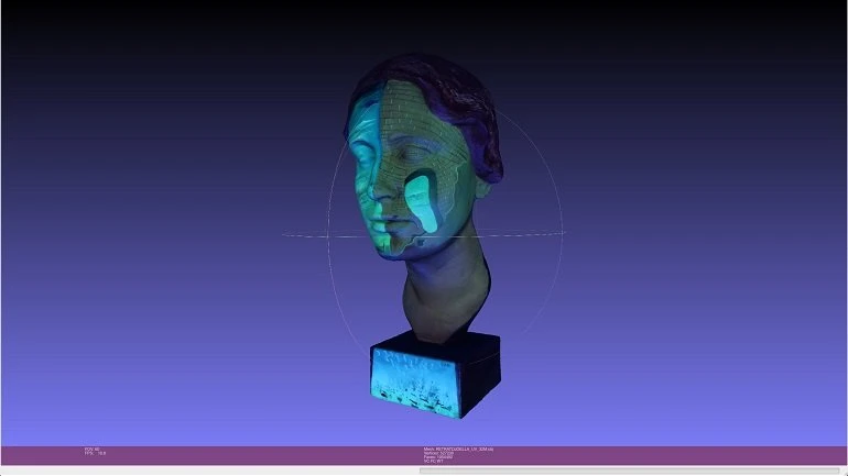 Vista 3D con luz ultravioleta