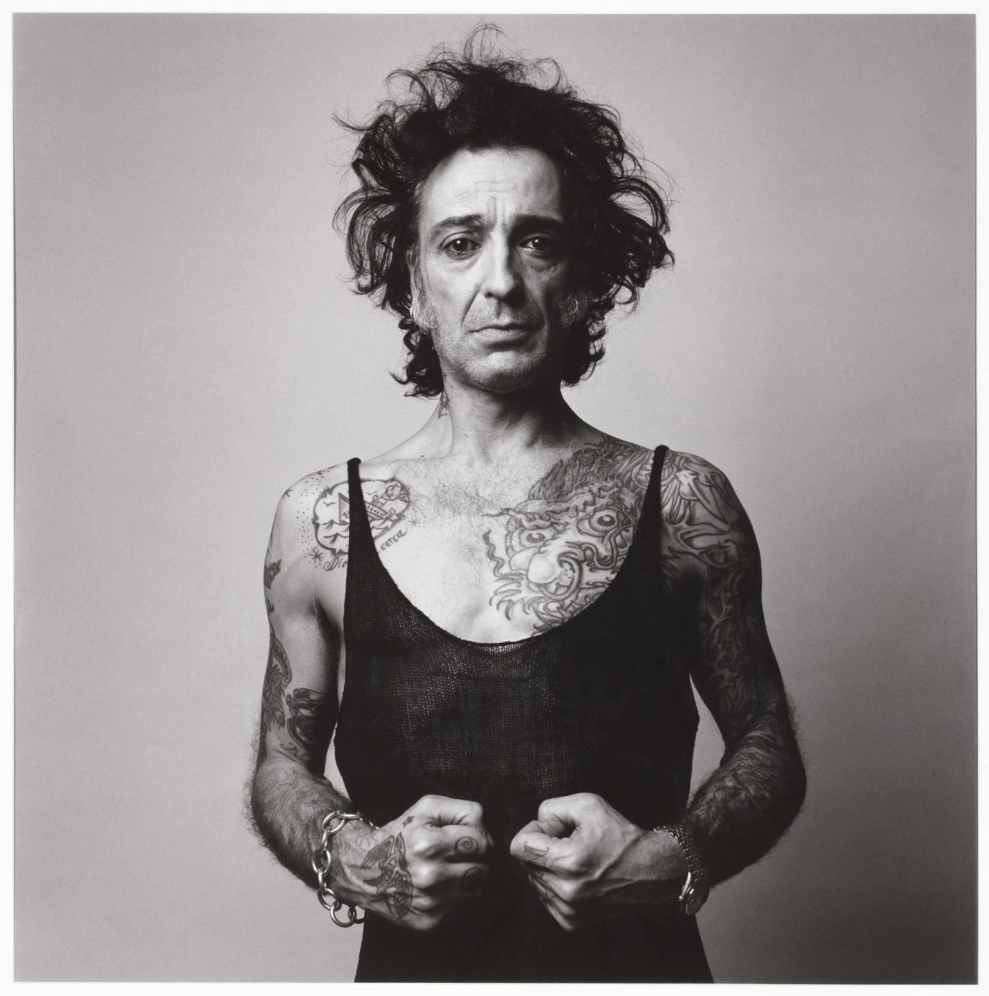 Alberto García Alix. Autorretrato. Mi lado femenino, 2001/copia de 2008. Gelatinobromuro de plata sobre papel, Imagen: 110 x 110 cm.
