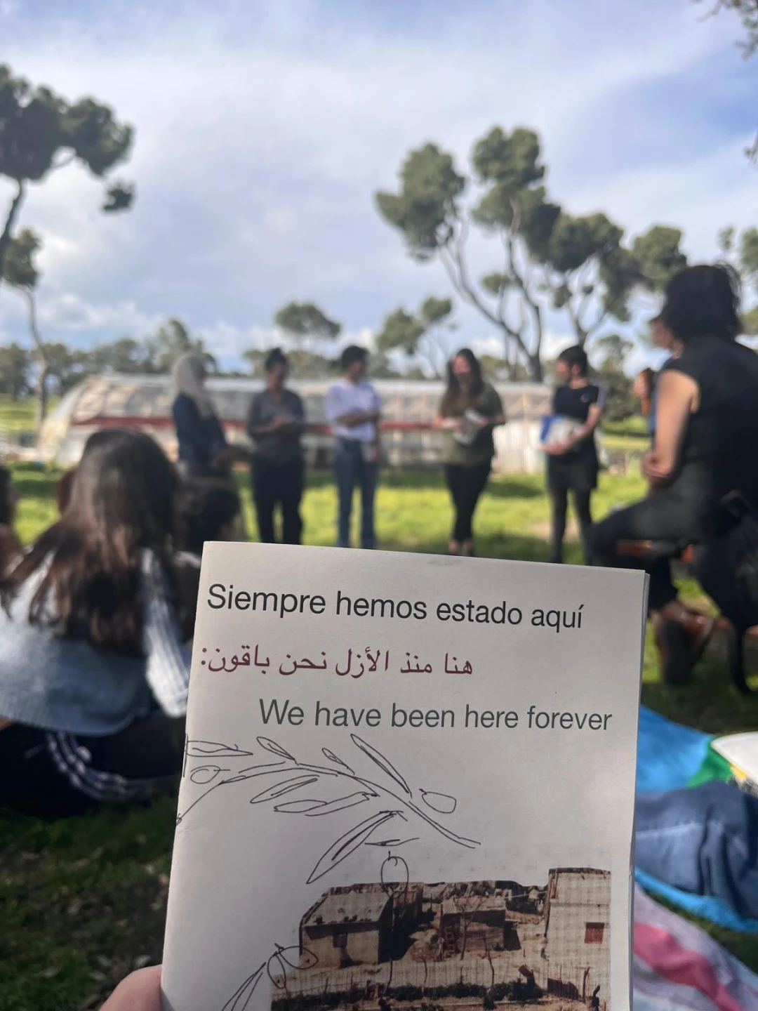 Encuentro de lectura colectiva con el programa Cultura para la Paz, Casa de Campo, Madrid, 24 de abril de 2025