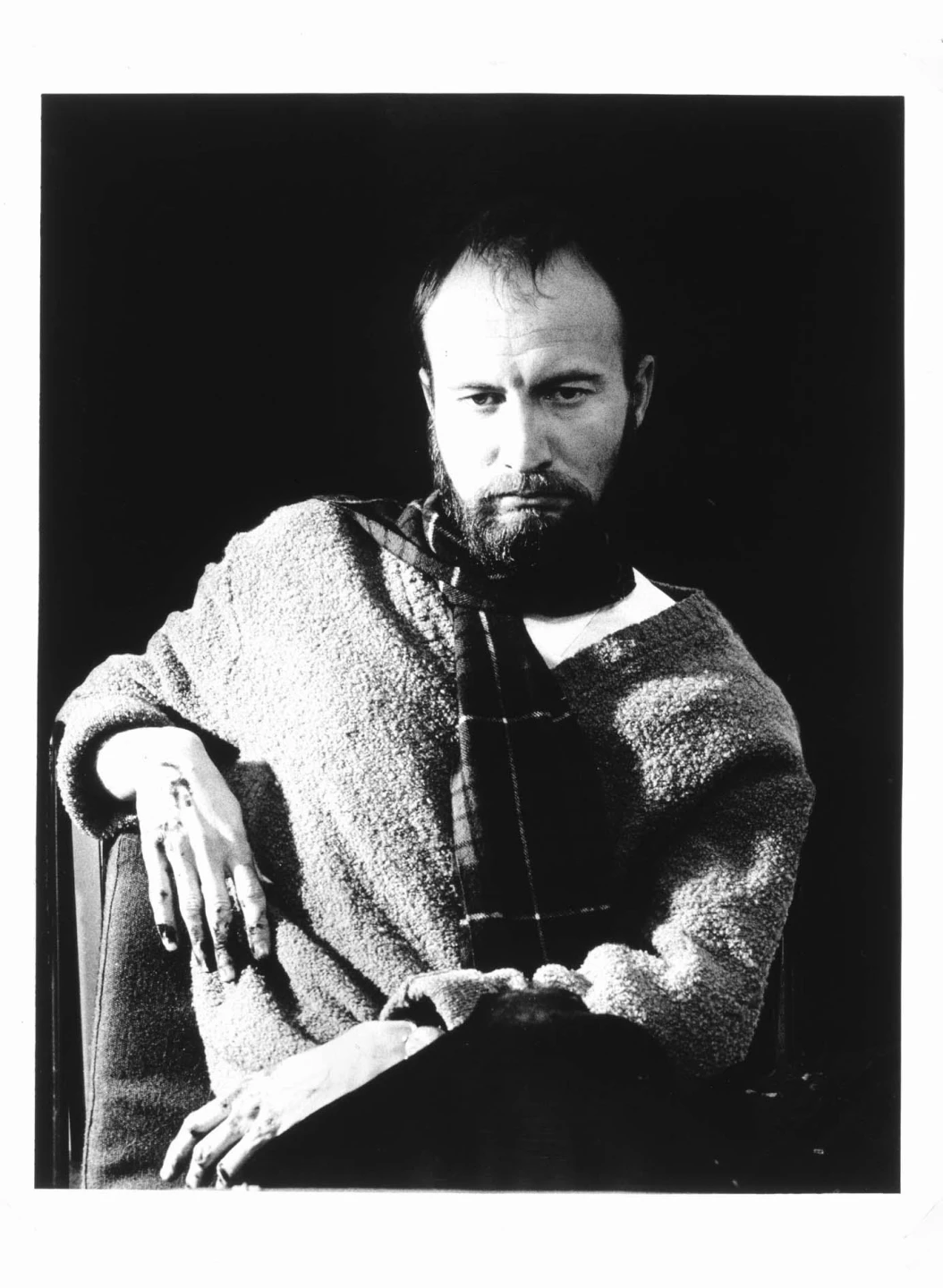 Juan Dolcet. Manolo Millares, 1971. Fotografía. Colección Museo Nacional Centro de Arte Reina Sofía, Madrid