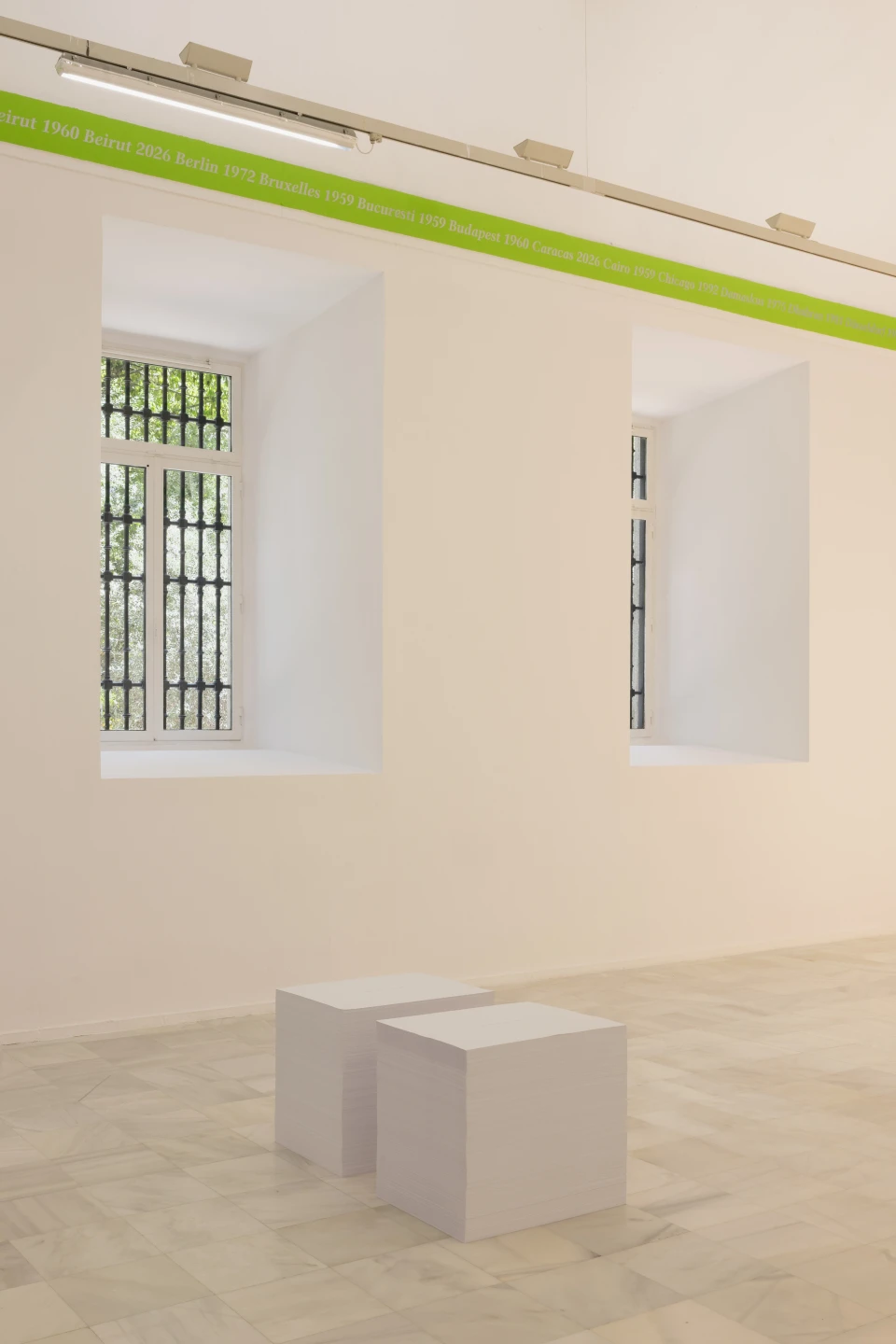 Vista de la exposición Felix Gonzalez-Torres. Dulce venganza, 2026. Museo Reina Sofía