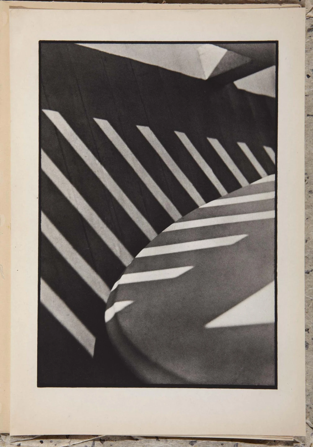 AD04007-010