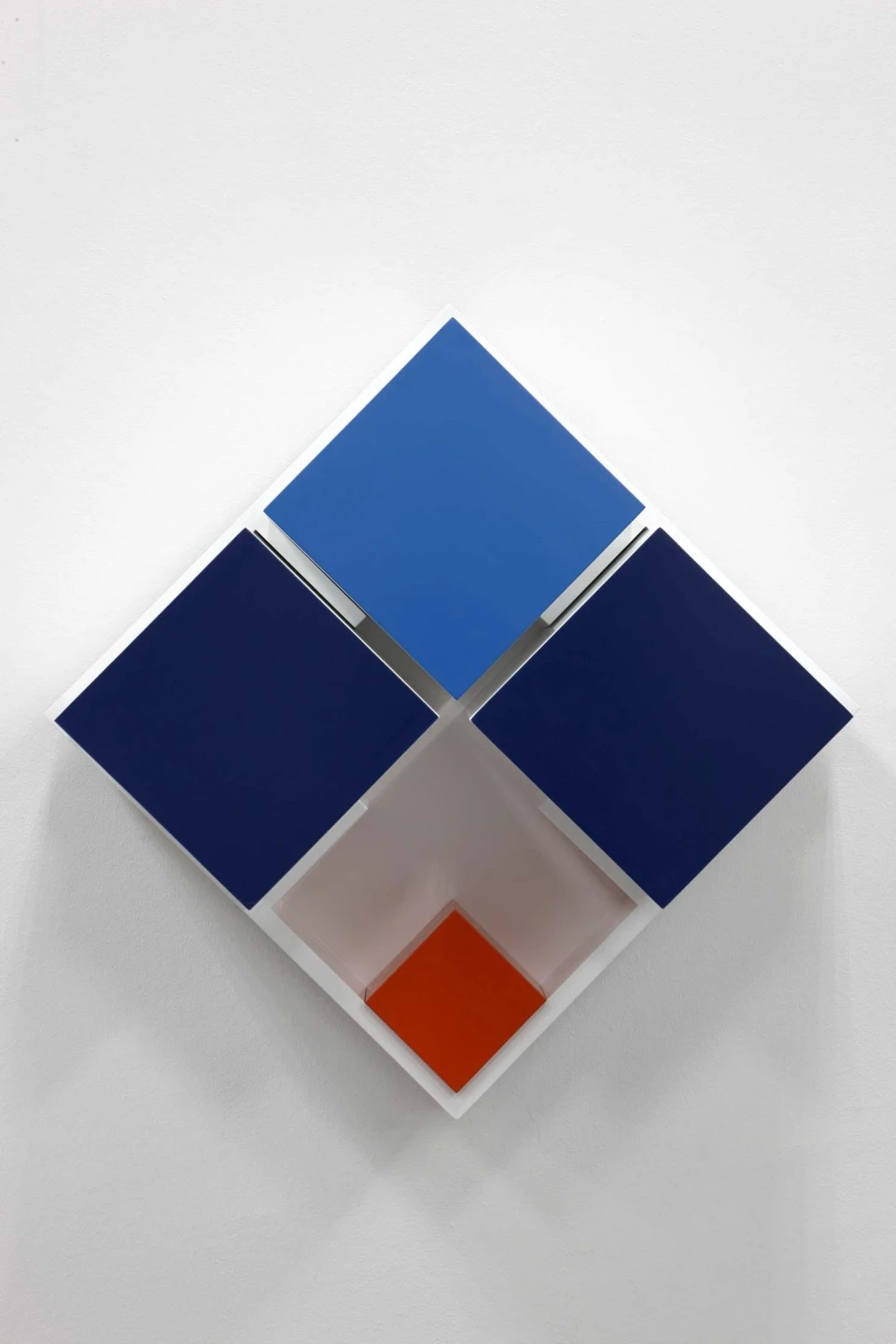 AD05228_004
