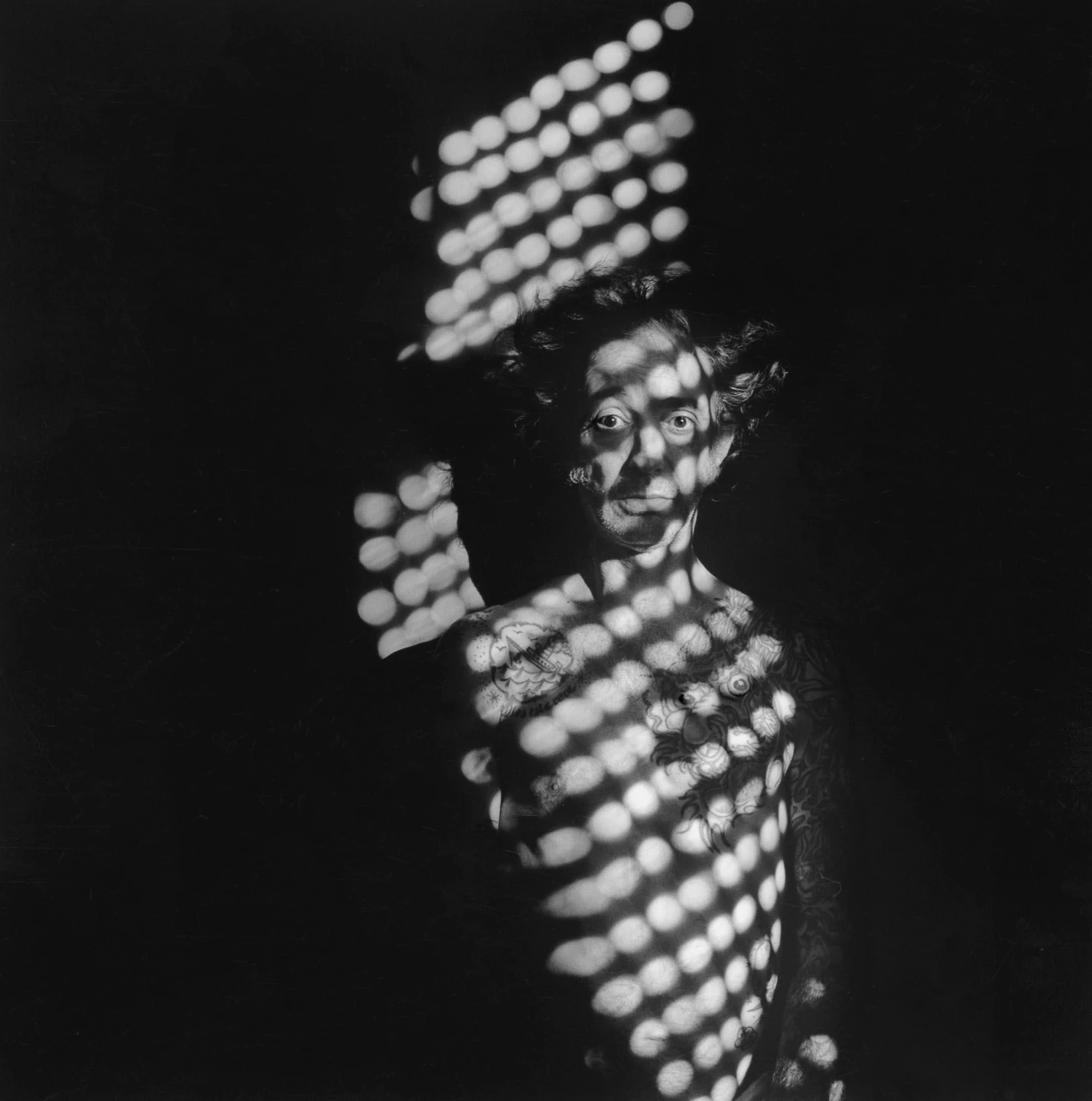 AD05840_002