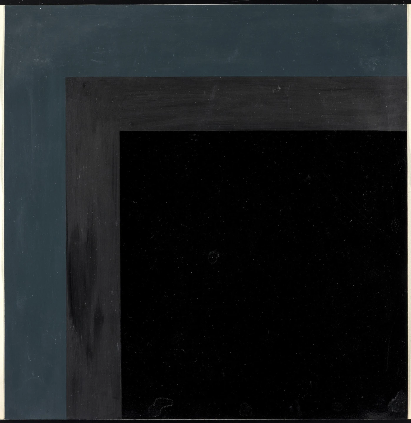 AD08717