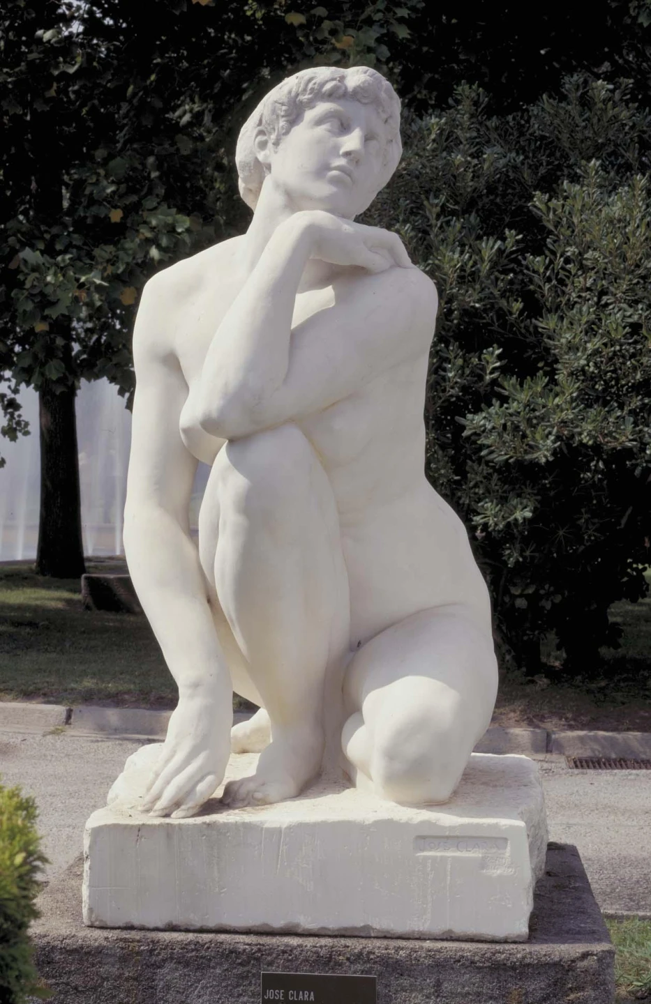 AS01926_1