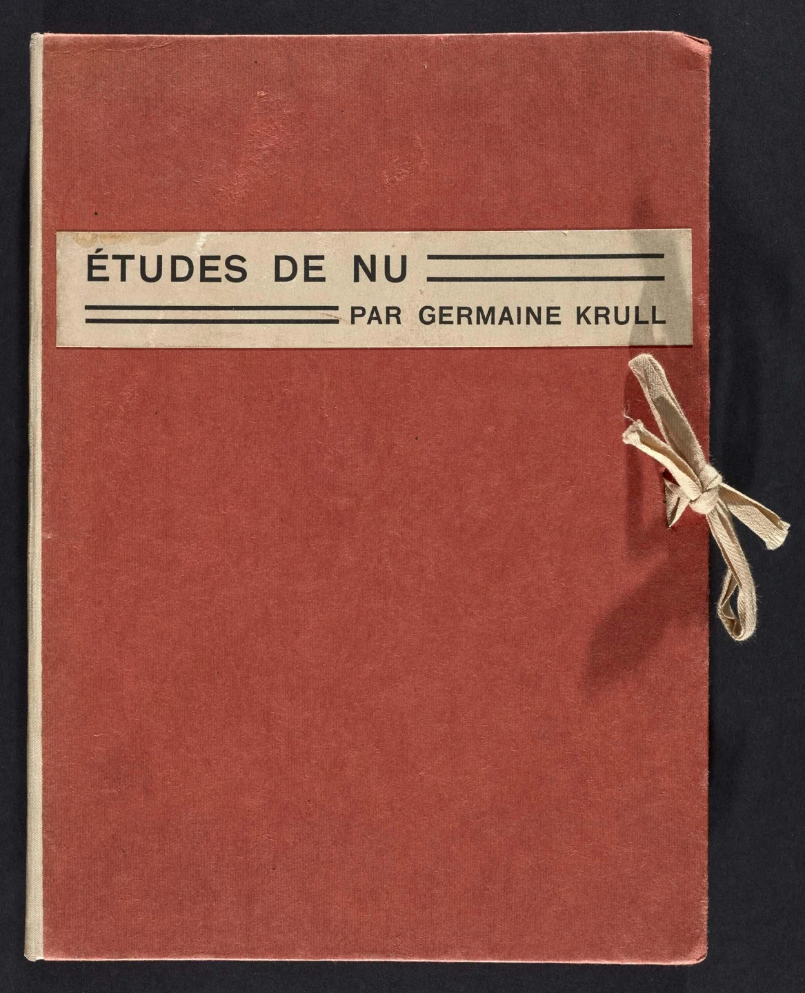 DE02202