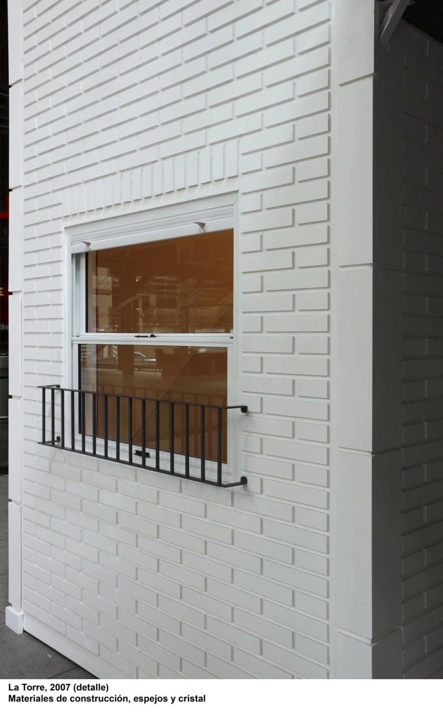 Leandro Erlich. La torre(imagen 03)