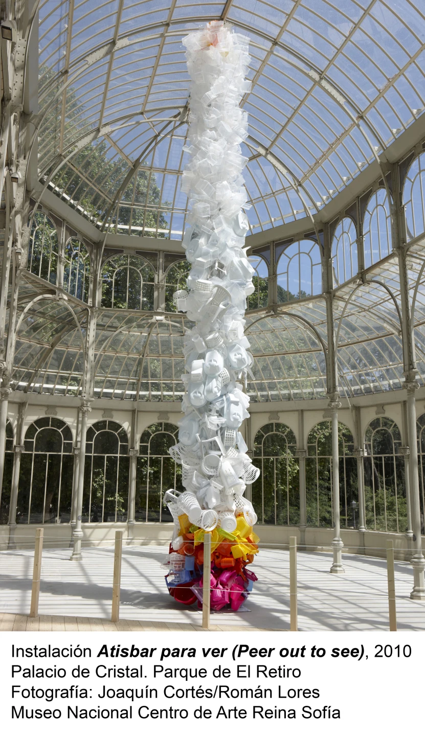 Jessica Stockholder. Peer Out to See (Atisbar para ver)(imagen 05)
