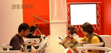 Imagen del área de interpretación organizada con motivo de la exposición Rodchenko y Popova. Definiendo el constructivismo. Museo Reina Sofía, 2009.