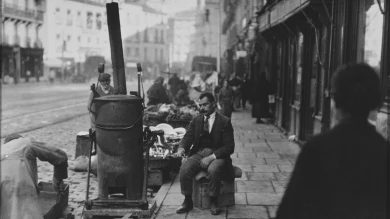 Alfonso Sánchez Portela, Tostador de café en la calle de Toledo, 1925