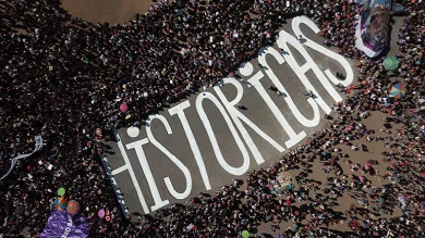 Brigada Laura Rodig de la Coordinadora Feminista 8M (CF8M), Históricas. Intervención durante la huelga general feminista, Plaza Baquedano, Santiago de Chile, 8 de marzo de 2020