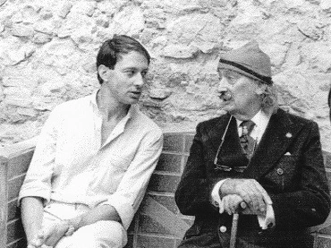 Ignacio Gómez de Liaño y Salvador Dalí en la casa del artista ampurdanés en Portlligat, 12 de septiembre de 1978