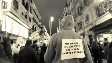 María Sierra Carretero (Carre), Red Interlavapiés, La tragedia de Tarajal, concentración en Puerta del Sol, Madrid, 2014