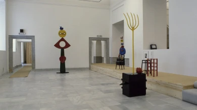 Vista de sala de la exposición. Miró escultor, 1986